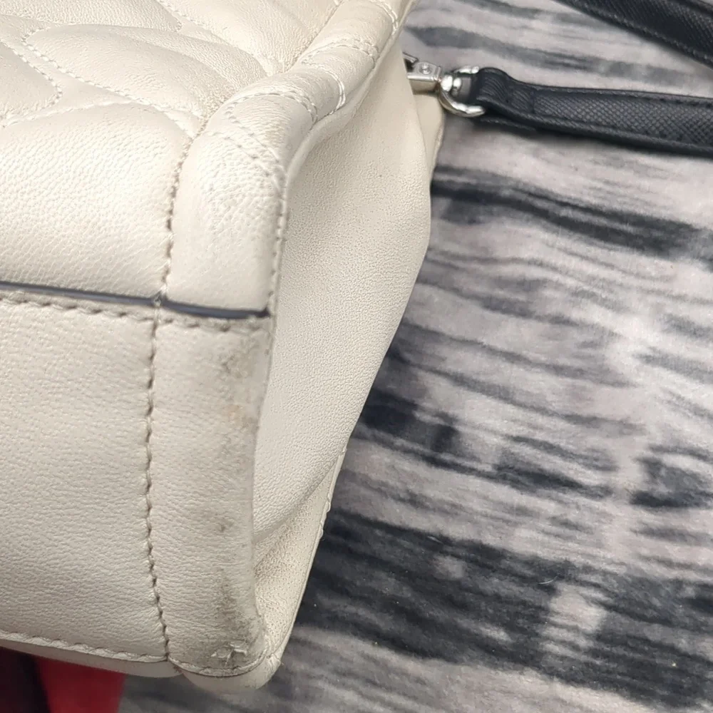 Marc Jacobs Mini Quilted Bag - Picture 15 of 16